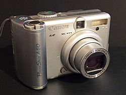 C&aacute;mara Canon PowerShot A60.